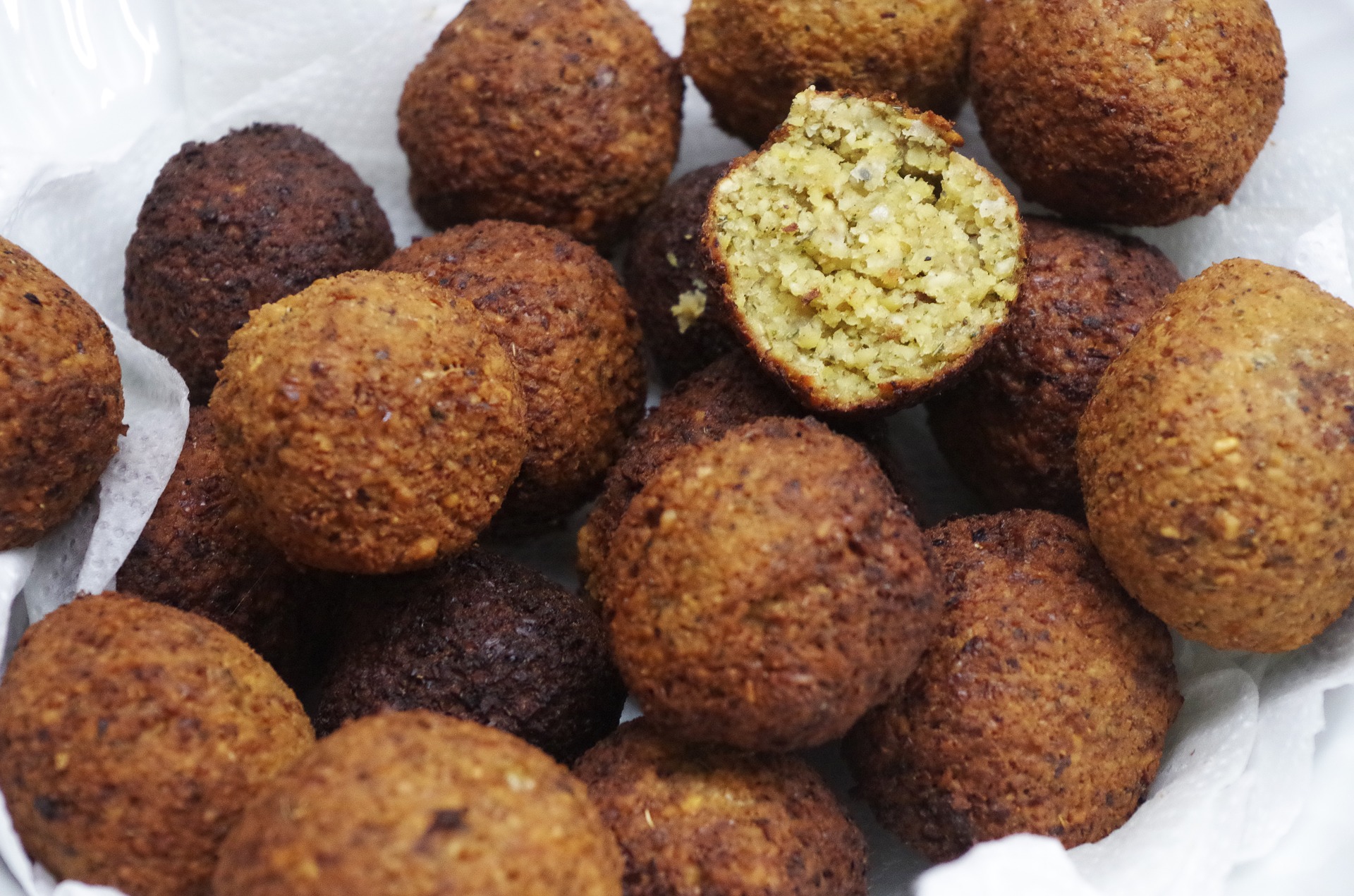 Falafel - Eiweißbällchen aus Kichererbsen selber machen